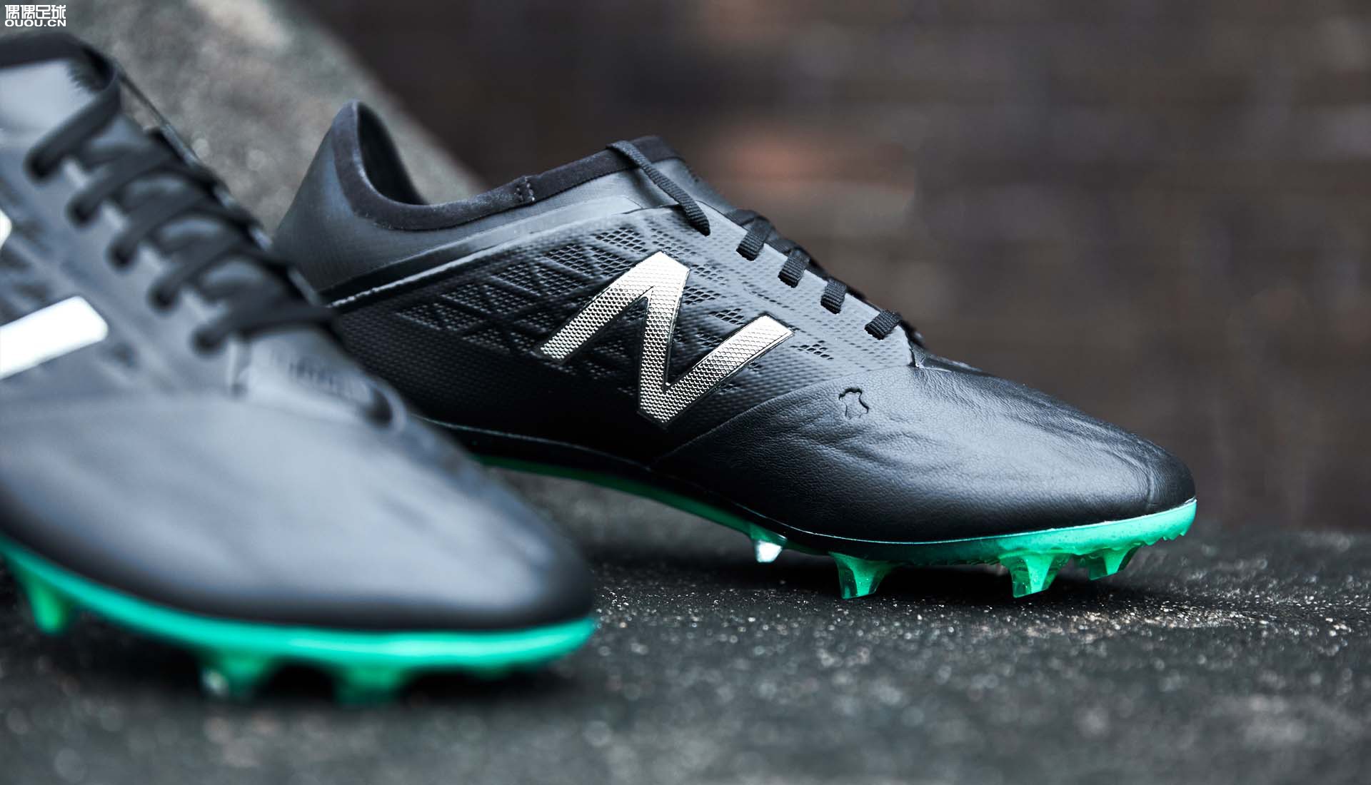 New BalanceƳƤFuron V5